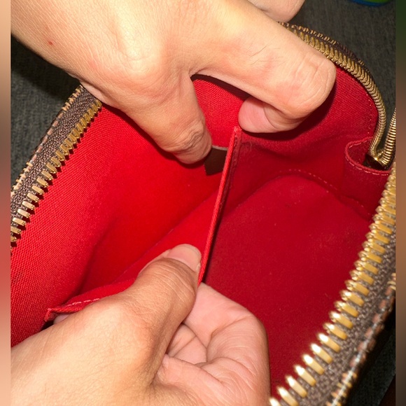 Louis Vuitton Alma BB - Picture 6 of 6